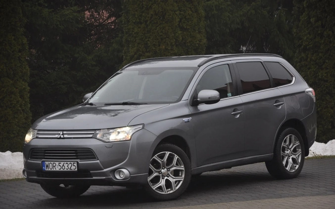Mitsubishi Outlander cena 43900 przebieg: 381000, rok produkcji 2014 z Piotrków Kujawski małe 667